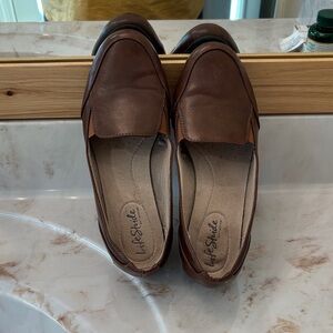 Life Stride Men's Tan Leather Loafers